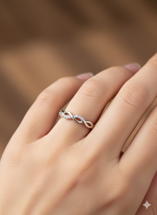 The Eternal Embrace Ring Silver